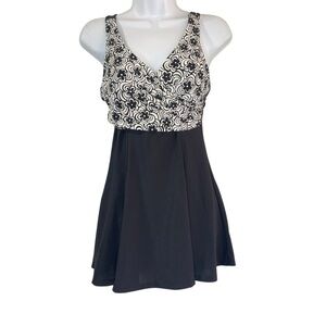 IT FIGURES! Size 10 "He Loves Me" DAISY Print EMPIRE WRAP Swim Dress in BLACK